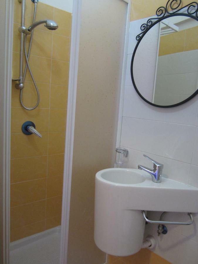 Appartamento Velia Salerno Exterior photo